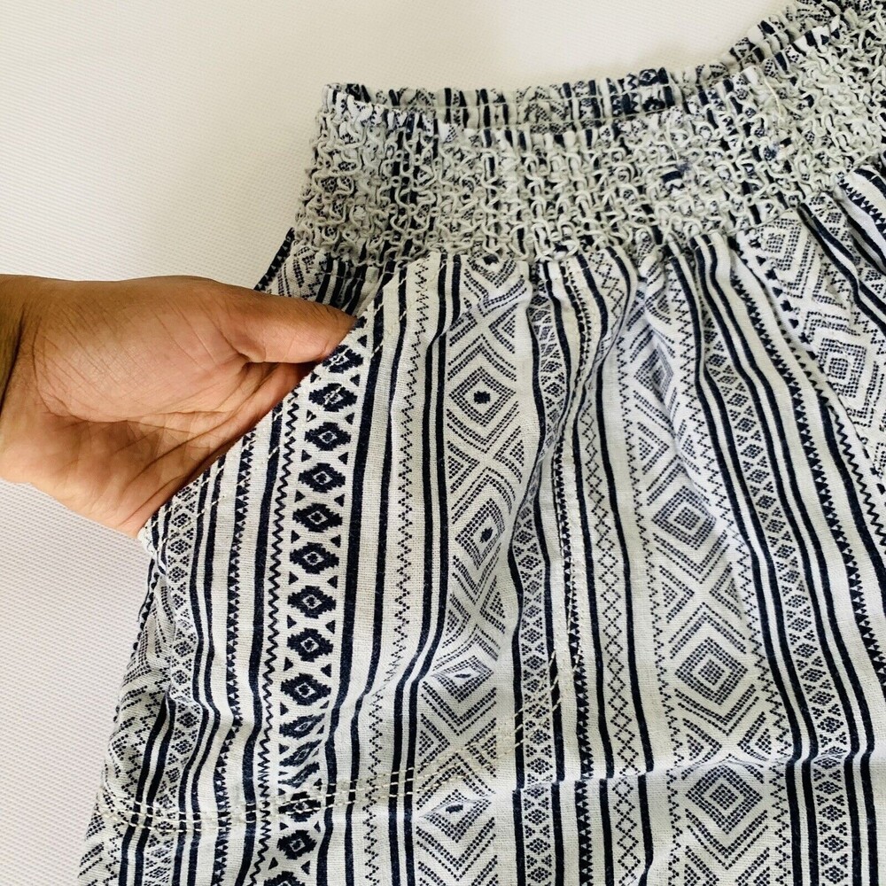 Sound Style Linen Shorts Women M Navy‎ Blue Stripe Southwestern Aztec Vacation - Picture 3 of 7